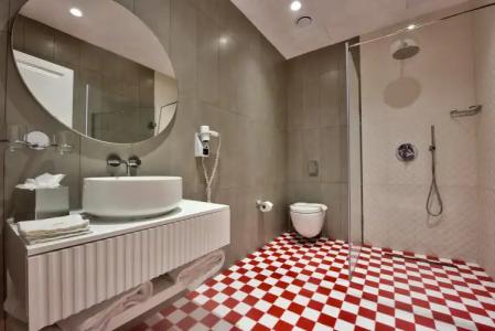 HOLM Boutique & SPA - IK Collection - 8