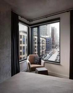 MOXY Seattle Downtown - 5