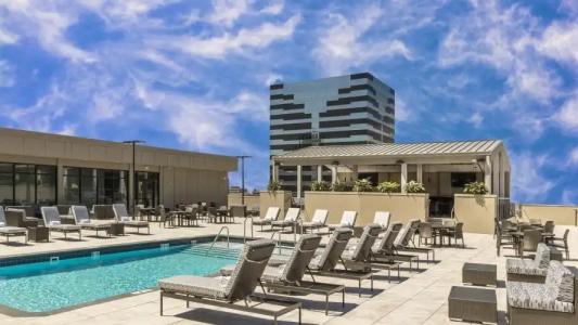 The Jung and Residences - 16