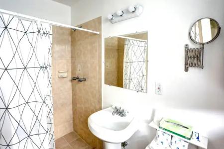 Green Seas Motel - 6