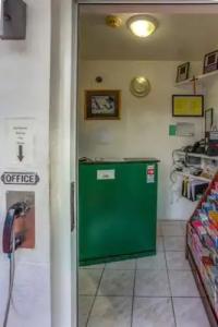 Green Seas Motel - 9