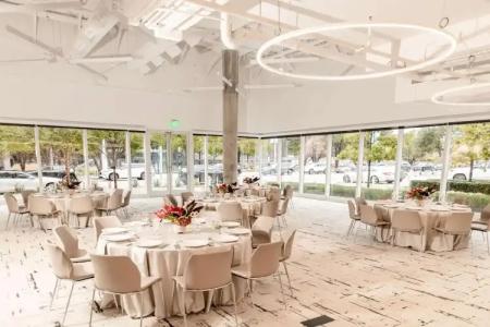 HALL Arts Dallas, Curio Collection by Hilton - 28