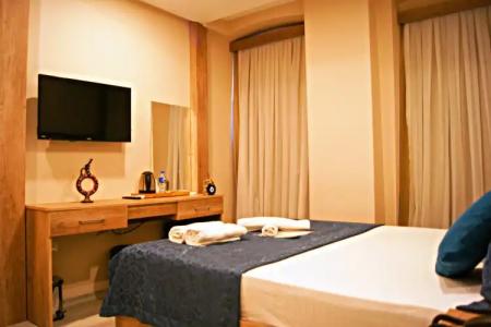 Destinia Pera Suites - 30