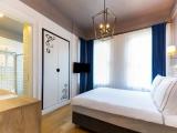 Classic Double room with city view