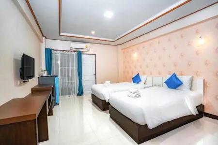 Blue Sky Residence Airport - 42