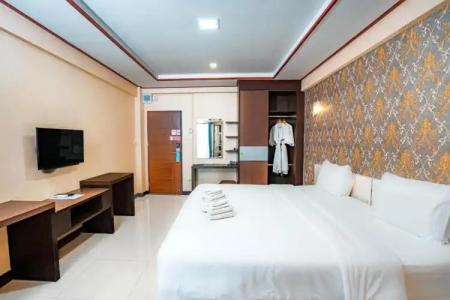 Blue Sky Residence Airport - 37