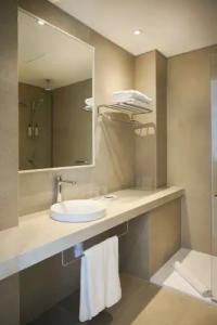 Sunrise Oasis & Waterpark - 103