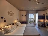 XL room