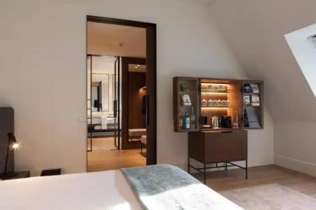 Kozmo Suites & Spa - Small Luxurys of the World - 10