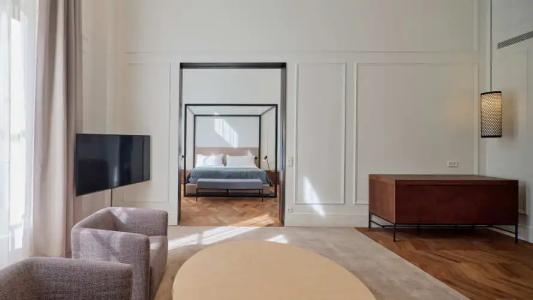 Kozmo Suites & Spa - Small Luxurys of the World - 8