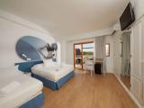 Superior Triple room with balcony