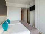 Single room with balcony and with pool view