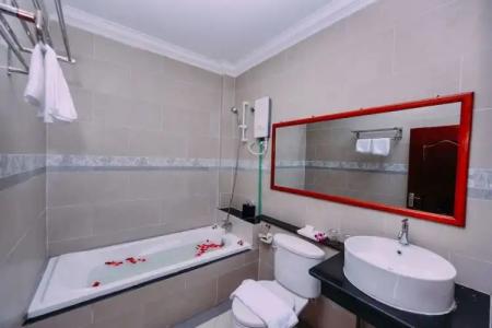 Sky Palace Boutique - 8