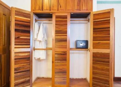 Hello Cambodia Boutique - 37