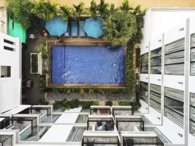 Central Blanche Residence - 14