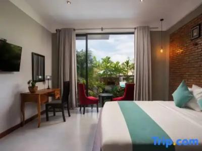 Central Blanche Residence - 77