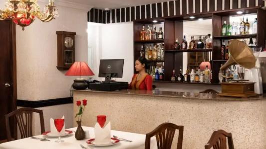 Mane Colonial Classic - 34