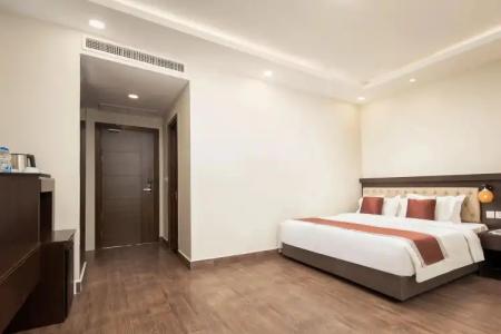 HM Grand Central - 5