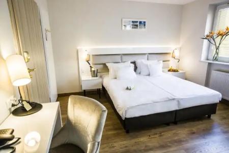 The Sun by Lubicz - 3