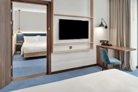 Hilton Garden Inn Riga Old Town - 10