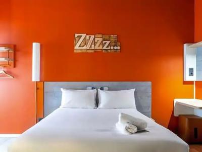 Ibis Budget Bilbao City - 13