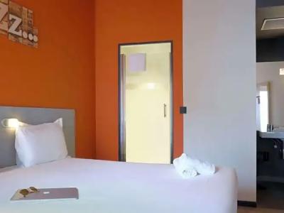 Ibis Budget Bilbao City - 18
