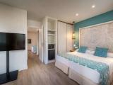 Interconnecting Family room