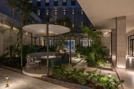 Amara - Sea Your Only View™ - 24