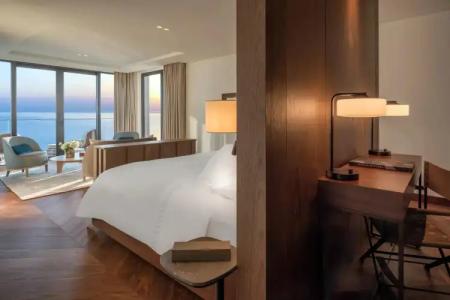 Amara - Sea Your Only View™ - 52