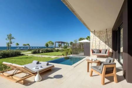 Amara - Sea Your Only View™ - 62