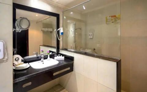 Hawaii Caesar Dreams Resort and Aqua Park - Families and Couples - 11