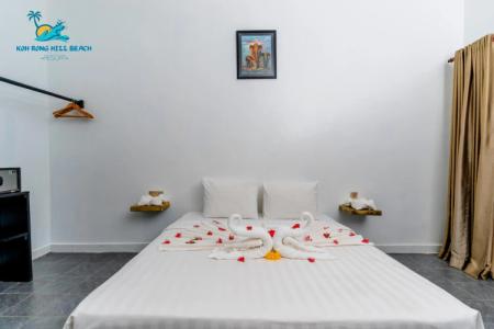 Koh Rong Hill Beach Resort - 4