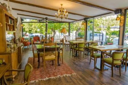 1870's Taş Konak Garden - 21