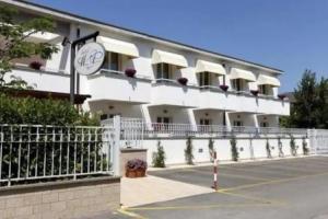 Hotel Mare Azzurro, Terracina