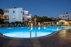 Coliseum Studios & Apartments, Pefki Rhodes
