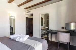 Raphael Hotel, Arbatax