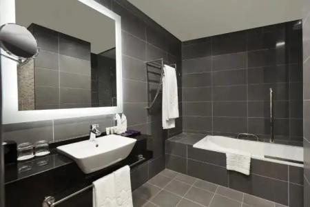 Park Regis Business Bay Dubai - 121