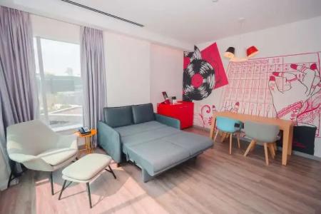 Radisson Red, Dubai Silicon Oasis - 111