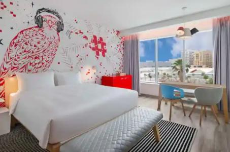 Radisson Red, Dubai Silicon Oasis - 100