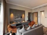2 Bedrooms Suite with creek view