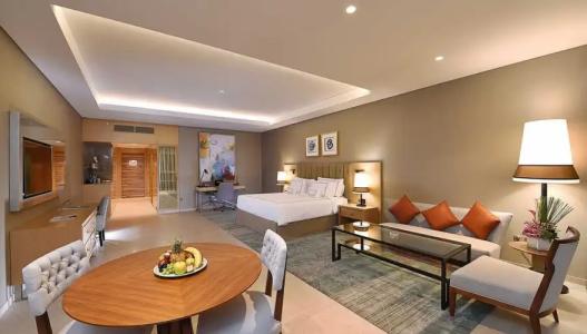 Grand Cosmopolitan - 111