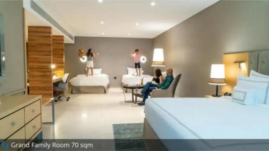 Grand Cosmopolitan - 130