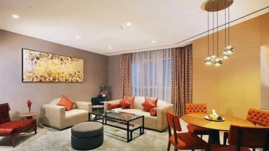 Grand Cosmopolitan - 119