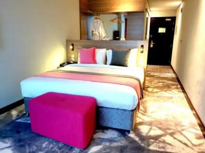 FORTUNE ATRIUM - 12