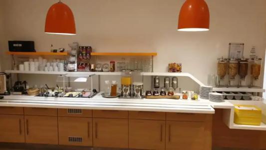 ibis budget Berlin Ost - 12