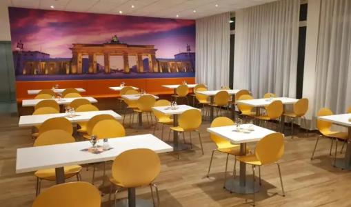 ibis budget Berlin Ost - 11