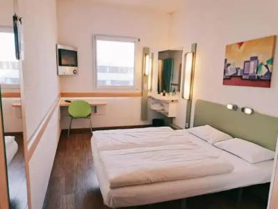 ibis budget Berlin Ost - 2