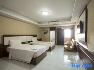 Khon Kaen Ruenrom - 36