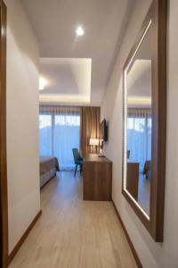 Twelve by Aycon - 115