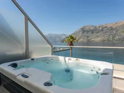 Hyatt Regency Kotor Bay Resort - 87